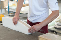 Pflegesessel Produktion, jedes Bauteil mit Prädikat Made in Germany Pflegesessel Produktion, jedes Bauteil mit Prädikat Made in Germany